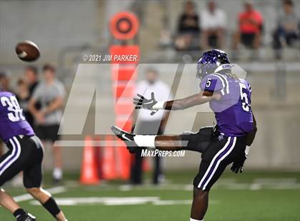 Thumbnail 1 in Vandegrift @ Cedar Ridge photogallery.
