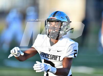 Thumbnail 3 in Vandegrift @ Cedar Ridge photogallery.