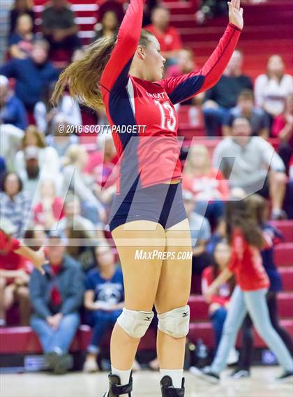 Thumbnail 2 in Great Oak vs. Redondo Union photogallery.