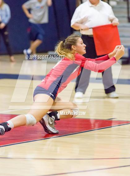 Thumbnail 2 in Great Oak vs. Redondo Union photogallery.