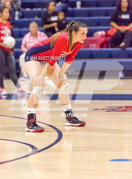 Thumbnail 2 in Great Oak vs. Redondo Union photogallery.