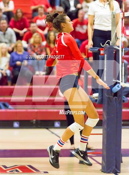 Thumbnail 2 in Great Oak vs. Redondo Union photogallery.