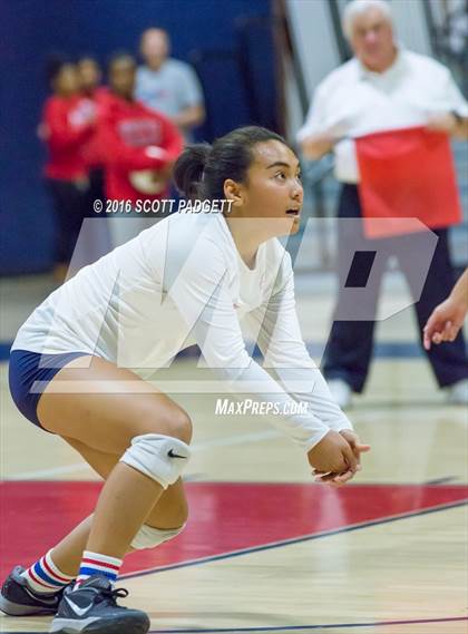 Thumbnail 3 in Great Oak vs. Redondo Union photogallery.