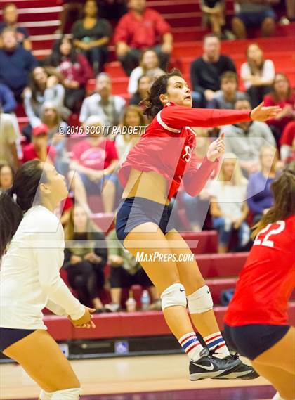 Thumbnail 3 in Great Oak vs. Redondo Union photogallery.