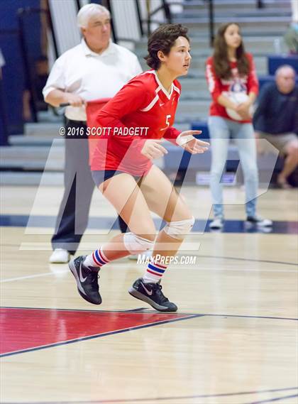 Thumbnail 2 in Great Oak vs. Redondo Union photogallery.