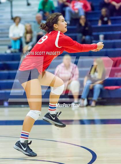 Thumbnail 1 in Great Oak vs. Redondo Union photogallery.