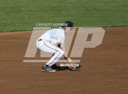 Thumbnail 2 in Sherwood @ Roseburg (OSAA 6A Round 1 Playoff) photogallery.