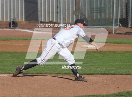 Thumbnail 2 in Sherwood @ Roseburg (OSAA 6A Round 1 Playoff) photogallery.