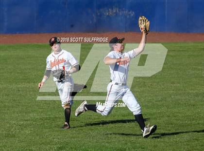 Thumbnail 2 in Sherwood @ Roseburg (OSAA 6A Round 1 Playoff) photogallery.