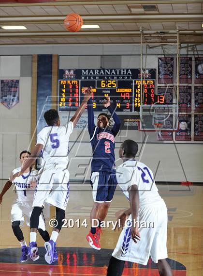 Thumbnail 3 in St. Anthony vs Leuzinger (Rose City Roundball Classic) photogallery.