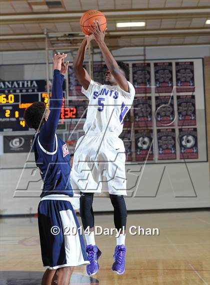 Thumbnail 2 in St. Anthony vs Leuzinger (Rose City Roundball Classic) photogallery.