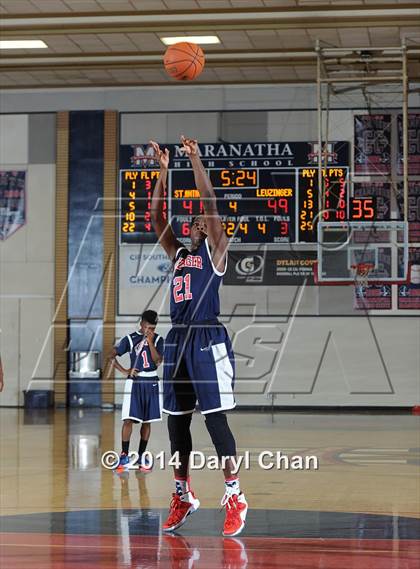 Thumbnail 2 in St. Anthony vs Leuzinger (Rose City Roundball Classic) photogallery.