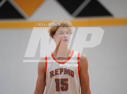 Thumbnail 2 in Ruskin vs Republic (Blue Valley Shootout) photogallery.