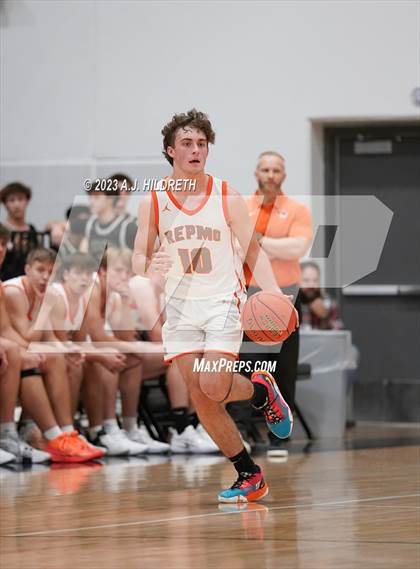 Thumbnail 2 in Ruskin vs Republic (Blue Valley Shootout) photogallery.