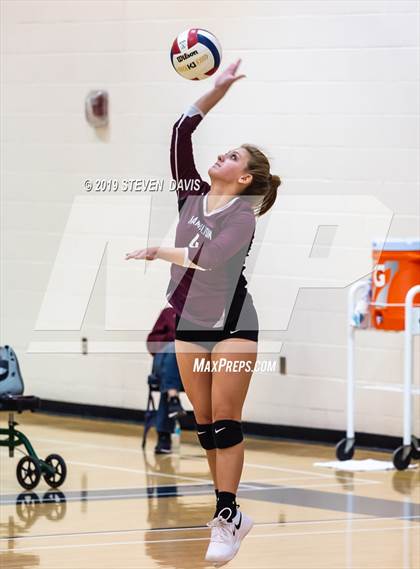 Thumbnail 2 in Hamilton vs Perry photogallery.