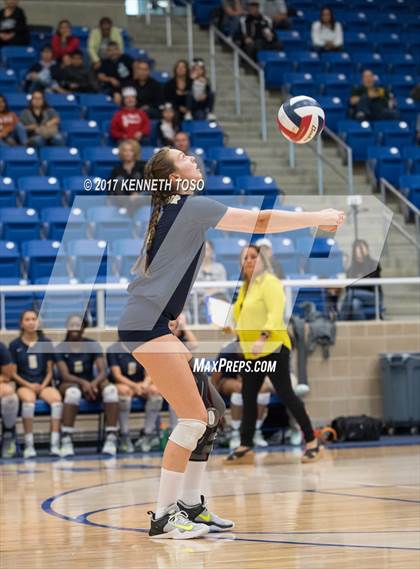 Thumbnail 1 in O'Connor vs Clark (District Seed Playoff) photogallery.
