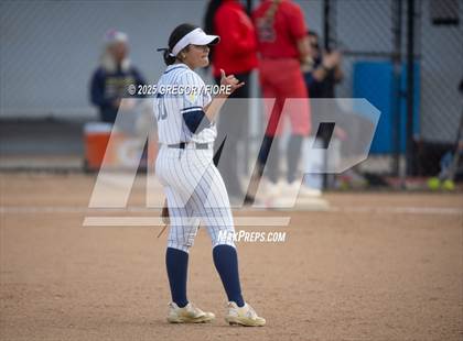 Thumbnail 2 in Harvard-Westlake @ Notre Dame (SO) photogallery.
