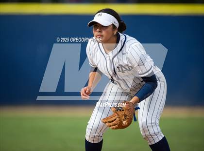 Thumbnail 2 in Harvard-Westlake @ Notre Dame (SO) photogallery.