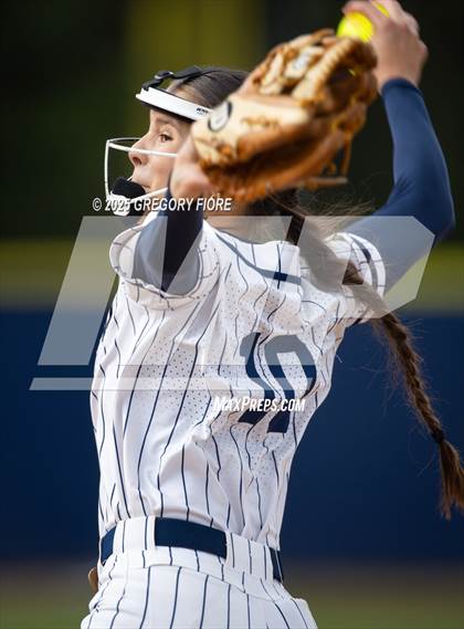 Thumbnail 2 in Harvard-Westlake @ Notre Dame (SO) photogallery.