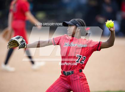 Thumbnail 1 in Harvard-Westlake @ Notre Dame (SO) photogallery.