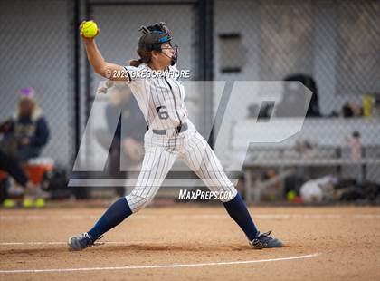 Thumbnail 1 in Harvard-Westlake @ Notre Dame (SO) photogallery.