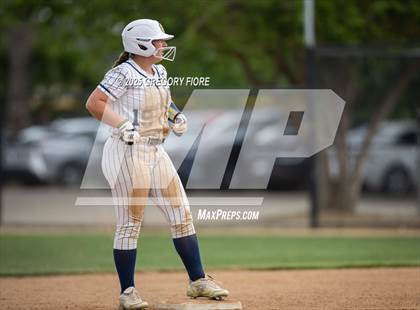 Thumbnail 3 in Harvard-Westlake @ Notre Dame (SO) photogallery.