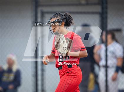 Thumbnail 3 in Harvard-Westlake @ Notre Dame (SO) photogallery.