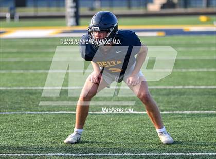 Thumbnail 3 in Delta vs Jay County (Scrimmage) photogallery.