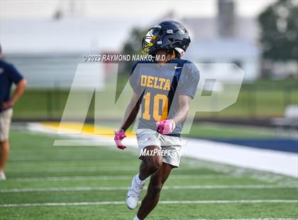 Thumbnail 1 in Delta vs Jay County (Scrimmage) photogallery.