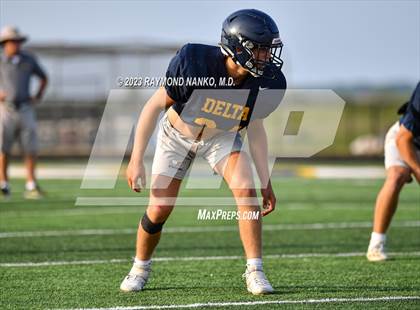 Thumbnail 3 in Delta vs Jay County (Scrimmage) photogallery.