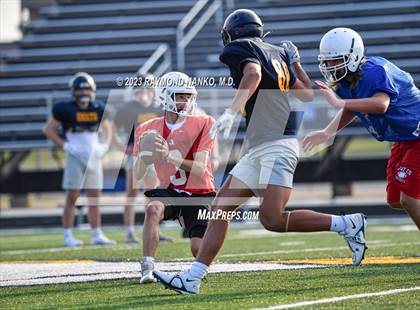 Thumbnail 3 in Delta vs Jay County (Scrimmage) photogallery.