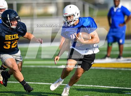Thumbnail 3 in Delta vs Jay County (Scrimmage) photogallery.