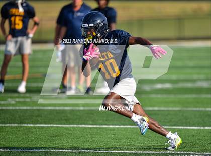 Thumbnail 2 in Delta vs Jay County (Scrimmage) photogallery.
