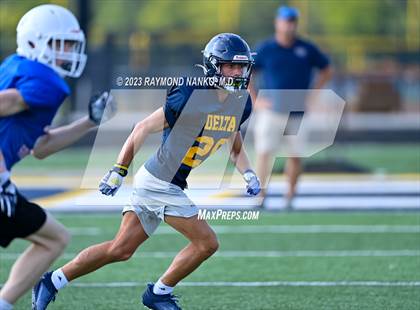 Thumbnail 2 in Delta vs Jay County (Scrimmage) photogallery.