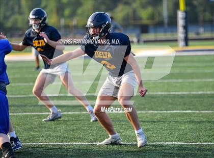 Thumbnail 3 in Delta vs Jay County (Scrimmage) photogallery.
