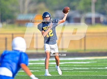 Thumbnail 1 in Delta vs Jay County (Scrimmage) photogallery.