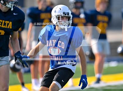 Thumbnail 1 in Delta vs Jay County (Scrimmage) photogallery.