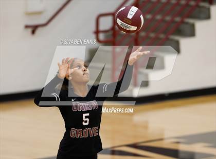 Thumbnail 2 in Blessed Trinity @ Union Grove (GHSA 4A Quarterfinal) photogallery.