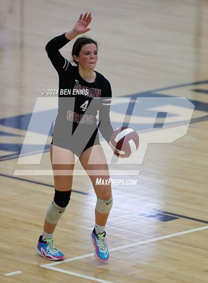Thumbnail 2 in Blessed Trinity @ Union Grove (GHSA 4A Quarterfinal) photogallery.
