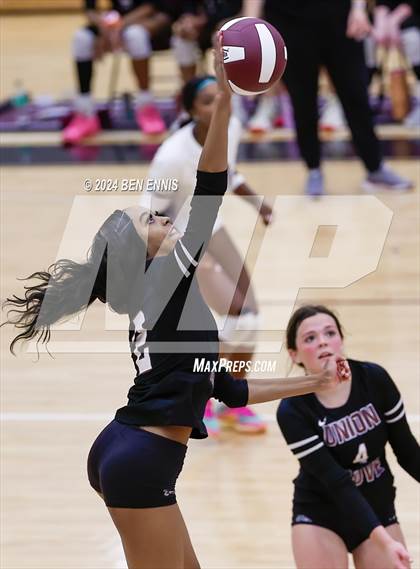 Thumbnail 2 in Blessed Trinity @ Union Grove (GHSA 4A Quarterfinal) photogallery.