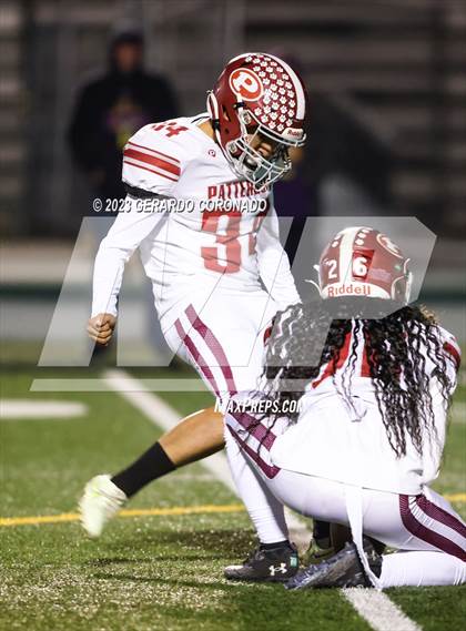 Thumbnail 1 in Patterson vs. Escalon (CIF SJS Division 4 Final) photogallery.