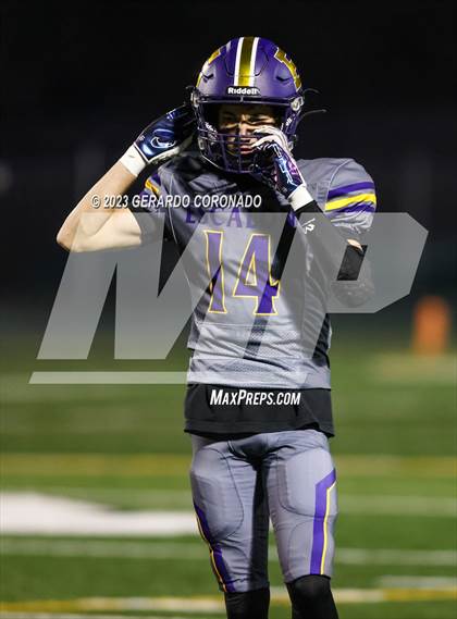 Thumbnail 1 in Patterson vs. Escalon (CIF SJS Division 4 Final) photogallery.