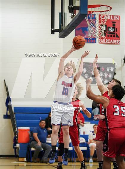 Thumbnail 1 in McDermitt vs Carlin (NIAA 1A East Quarterfinal) photogallery.