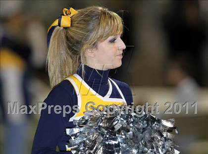 Thumbnail 1 in Stony Point vs. Westlake (5A Region 2 Bi-District Playoffs) photogallery.