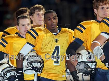 Thumbnail 3 in Stony Point vs. Westlake (5A Region 2 Bi-District Playoffs) photogallery.