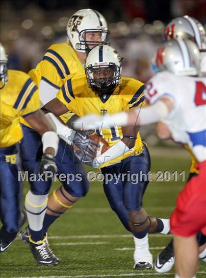 Thumbnail 3 in Stony Point vs. Westlake (5A Region 2 Bi-District Playoffs) photogallery.