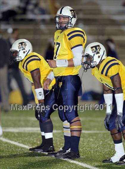 Thumbnail 1 in Stony Point vs. Westlake (5A Region 2 Bi-District Playoffs) photogallery.