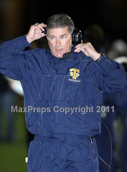 Thumbnail 1 in Stony Point vs. Westlake (5A Region 2 Bi-District Playoffs) photogallery.