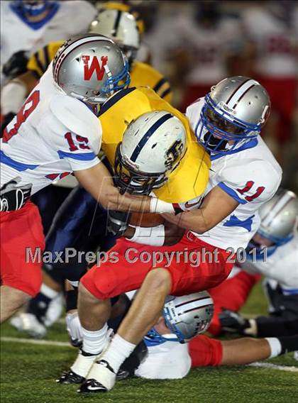 Thumbnail 2 in Stony Point vs. Westlake (5A Region 2 Bi-District Playoffs) photogallery.