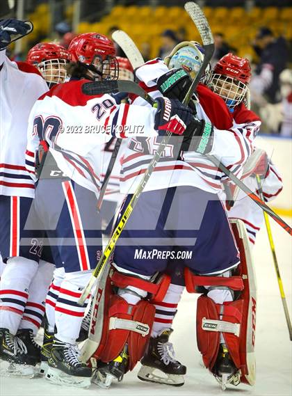 Thumbnail 3 in Wayne Hills vs Governor Livingston/New Providence (NJSIAA Semifinal Public C) photogallery.